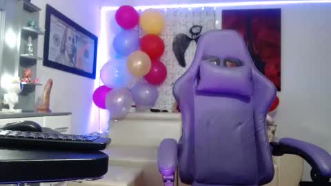 hot sexy bunny online show from 11-18-25, 01:15