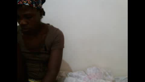 Snapshot of hot_shannia chatting on 10-30-25, 06:15 hot_shannia online show from 10-30-25, 06:15