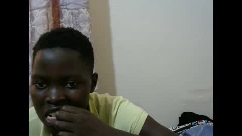Snapshot of hot_shawrry chatting on 02-14-25, 11:42 hot_shawrry online show from 02-14-25, 11:42
