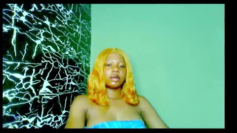 Stella online show from 12-27-24, 09:39