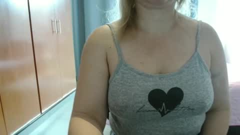 couple without tabus online show from 12-17-25, 10:21