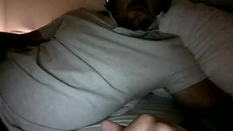 Snapshot of hotandhard123321 chatting on 08-08-26, 02:25 hotandhard123321 online show from 08-08-26, 02:25