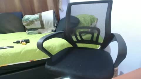 Hot and PowerHOPE U MISS ME online show from 02-04-25, 01:45