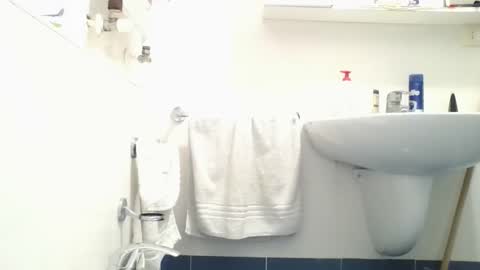 hotandwild2003 online show from 02-19-26, 02:46