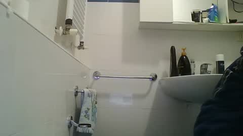 hotandwild2003 online show from 03-14-26, 12:21