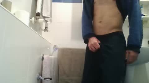 hotandwild2003 online show from 04-07-26, 05:24