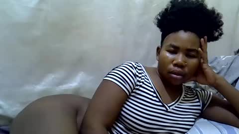 Snapshot of hotasan chatting on 05-28-26, 06:54 hotasan online show from 05-28-26, 06:54