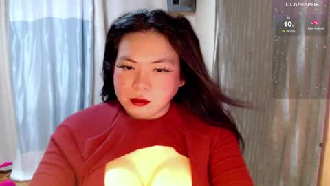 Snapshot of hotasian_mama chatting on 09-13-25, 08:25 Grace online show from 09-13-25, 08:25