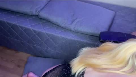 hotbabycouple_ online show from 05-11-26, 04:29