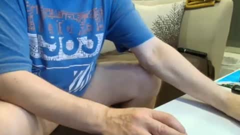 Snapshot of hotbipaar40 chatting on 06-04-26, 04:35 TinaSven online show from 06-04-26, 04:35