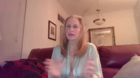 hotblondemilf1962 online show from 01-10-25, 01:10