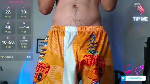 Snapshot of hotboyneon490 chatting on 11-06-25, 10:49 Alex Neon online show from 11-06-25, 10:49