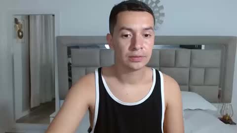 Snapshot of hotcamboysxox chatting on 10-15-25, 03:28 hotcamboysxox online show from 10-15-25, 03:28