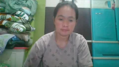 hotchicks4uxx online show from 02-24-25, 04:27