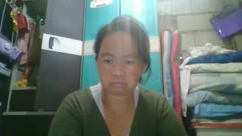 Snapshot of hotchicks4uxx chatting on 03-15-26, 01:00 hotchicks4uxx online show from 03-15-26, 01:00