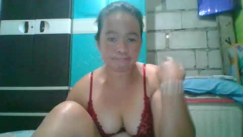 Snapshot of hotchicks4uxx chatting on 03-19-26, 11:53 hotchicks4uxx online show from 03-19-26, 11:53