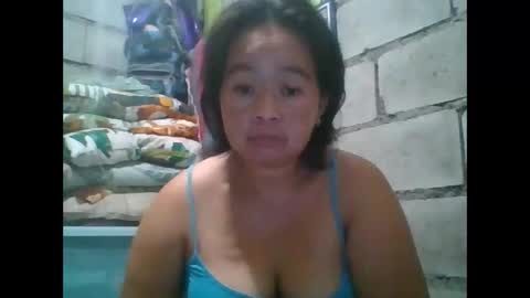 Snapshot of hotchicks4uxx chatting on 04-07-26, 12:22 hotchicks4uxx online show from 04-07-26, 12:22