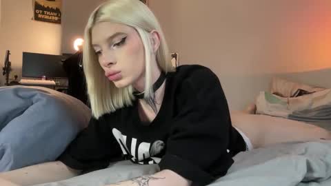 hotchubently online show from 09-26-25, 10:41