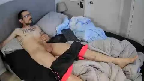 hotcouple112019 online show from 06-27-26, 12:04