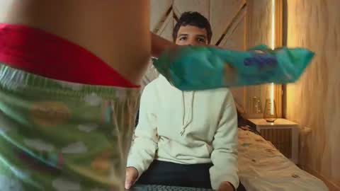 hotcouple_222 online show from 01-11-26, 07:13