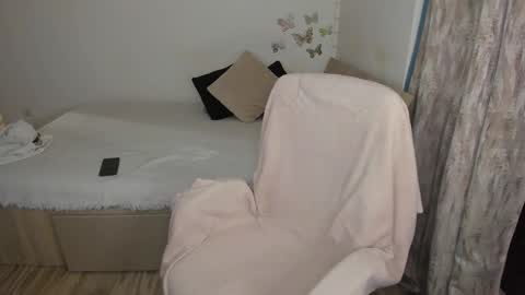 Snapshot of hotdelightsxy chatting on 10-02-25, 12:23 KRISS LUNA online show from 10-02-25, 12:23