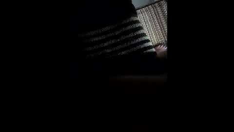 Snapshot of hotdogstuffer chatting on 11-06-25, 07:20 hotdogstuffer online show from 11-06-25, 07:20