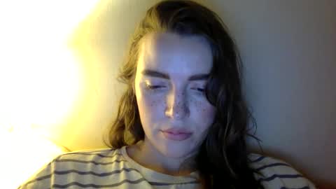 Snapshot of hoteffy chatting on 10-04-25, 09:24 effy online show from 10-04-25, 09:24