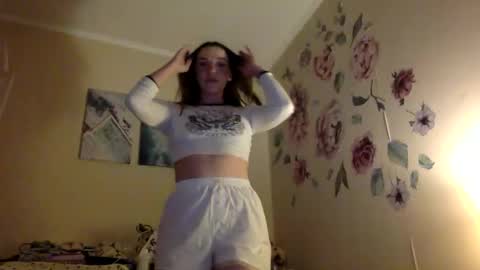 effy online show from 04-23-26, 09:39