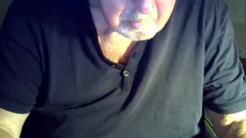 Snapshot of hotejok chatting on 10-22-25, 11:37 hotejok online show from 10-22-25, 11:37