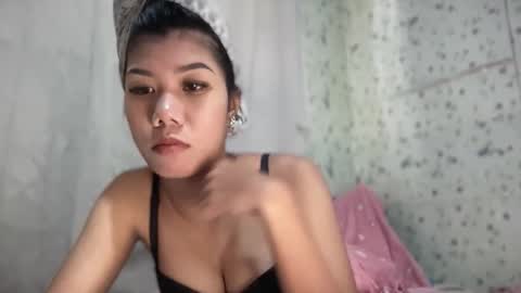 Snapshot of hotestpinayxxx chatting on 05-23-26, 04:39 hotestpinayxxx online show from 05-23-26, 04:39