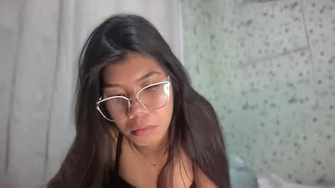 Snapshot of hotestpinayxxx chatting on 06-09-26, 02:01 hotestpinayxxx online show from 06-09-26, 02:01