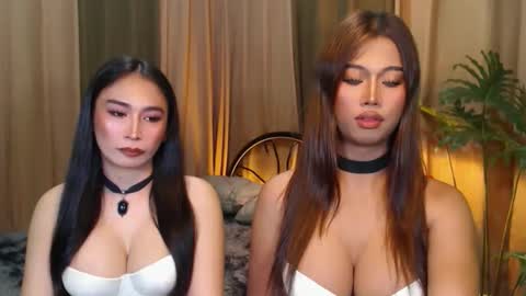 Snapshot of hotevatrans chatting on 09-19-25, 07:10 EVA online show from 09-19-25, 07:10