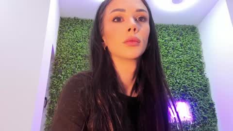 hotfallingdevil online show from 01-17-26, 05:34