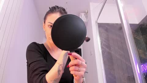 hotfallingdevil online show from 02-16-26, 05:36