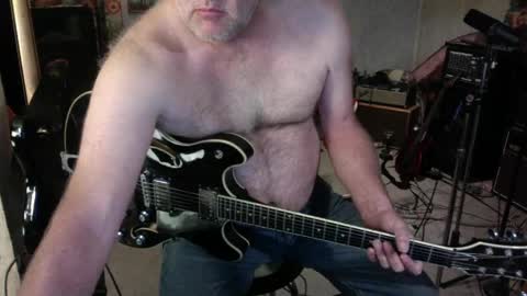 Smoochface online show from 12-16-24, 08:20