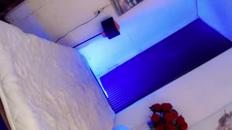 hotfucking_queen1111 online show from 02-22-26, 05:30