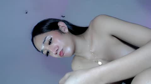 Yumi online show from 01-07-25, 09:14