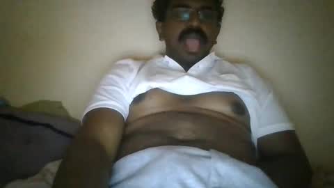 hotgluteus4321 online show from 11-28-25, 12:41