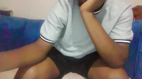 Snapshot of hotguyy001 chatting on 09-20-25, 03:18 hotguyy001 online show from 09-20-25, 03:18