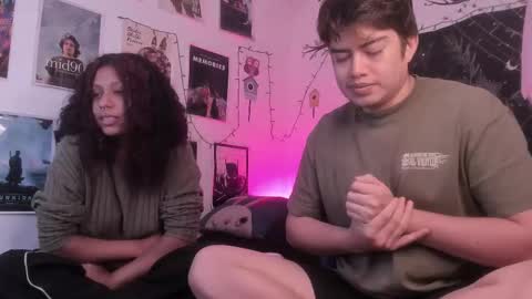 Sam and Nico online show from 11-24-25, 04:01