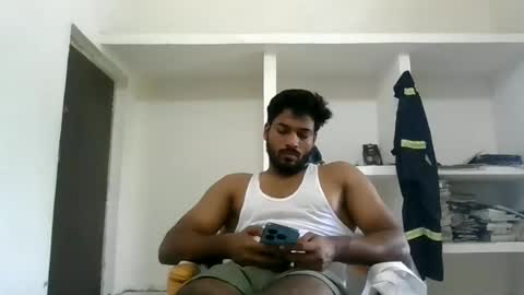 Snapshot of hothunkman352176 chatting on 06-23-26, 05:38 hothunkman352176 online show from 06-23-26, 05:38