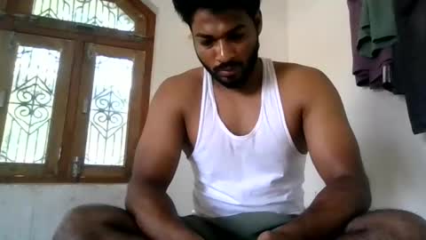 Snapshot of hothunkman352176 chatting on 06-24-26, 02:10 hothunkman352176 online show from 06-24-26, 02:10