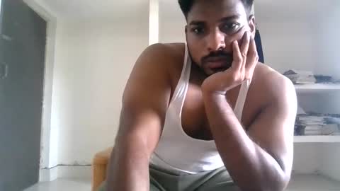 Snapshot of hothunkman352176 chatting on 07-09-26, 09:46 hothunkman352176 online show from 07-09-26, 09:46