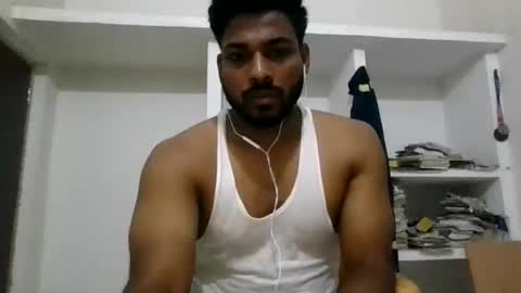 Snapshot of hothunkman352176 chatting on 07-12-26, 06:10 hothunkman352176 online show from 07-12-26, 06:10