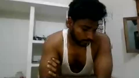 Snapshot of hothunkman352176 chatting on 07-18-26, 05:28 hothunkman352176 online show from 07-18-26, 05:28