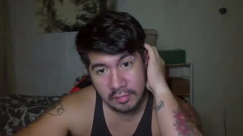 Snapshot of hothunkybear23 chatting on 12-14-24, 05:51 Khel online show from 12-14-24, 05:51