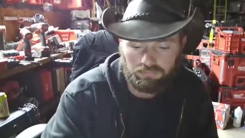 Snapshot of hothusband28931194 chatting on 09-11-25, 06:46 TW28 online show from 09-11-25, 06:46