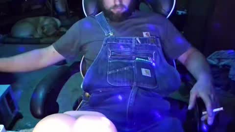 Snapshot of hothusband28931194 chatting on 09-28-25, 06:41 TW28 online show from 09-28-25, 06:41