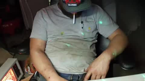 Snapshot of hothusband28931194 chatting on 10-03-25, 08:55 TW28 online show from 10-03-25, 08:55