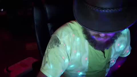 Snapshot of hothusband28931194 chatting on 10-05-25, 07:07 TW28 online show from 10-05-25, 07:07